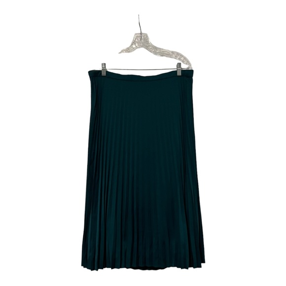 J. Crew NWT | Pleated MIDI Skirt Academic Green | 16 - Picture 9 of 15